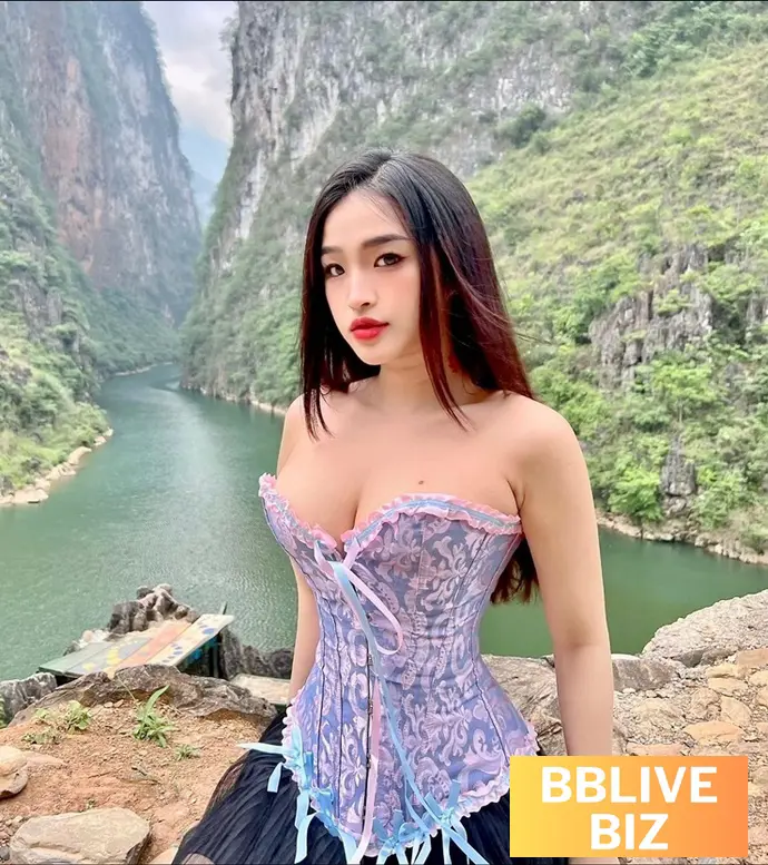 Hotgirl 2k Phan Thị Bảo Trân Hình 9